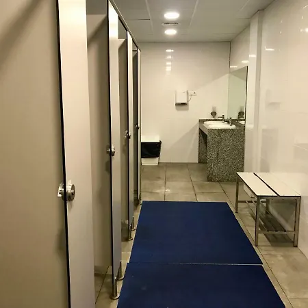 船上ホテル Boat Yacht Barcelona *