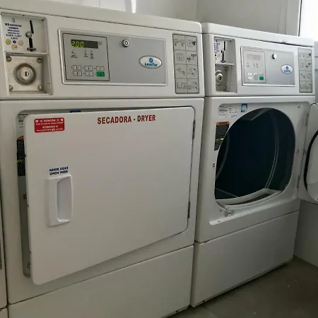 船上ホテル Boat Yacht Barcelona *