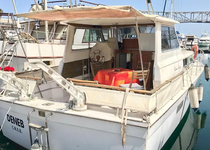 Boat Yacht Barcelona Bådhotel Sant Adrià de Besòs