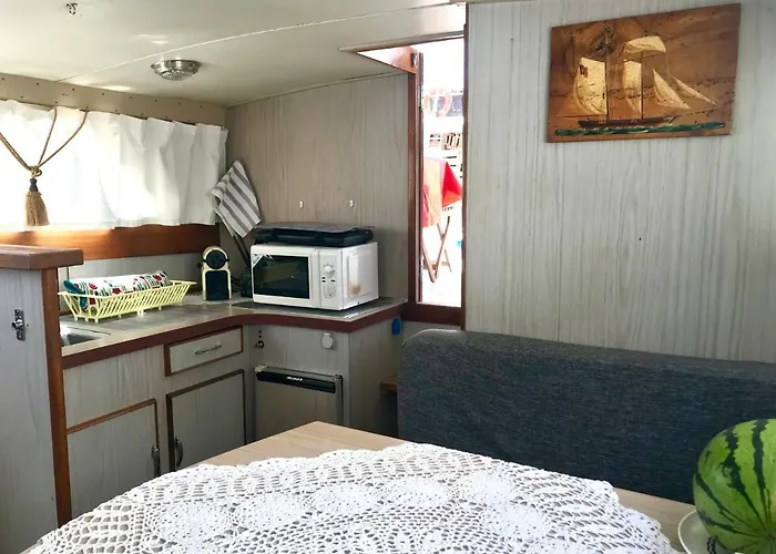 Boat Yacht Barcelona Bådhotel